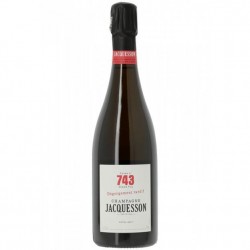 CHAMPAGNE JACQUESSON 743...
